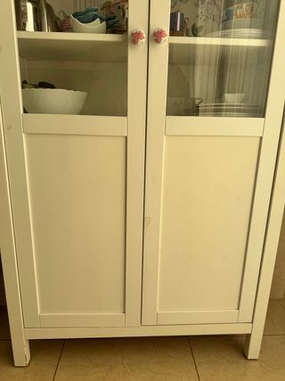 Vitrina IKEA HEMNES Madera y Cristal