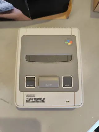 Super Nintendo Classic Mini SNES