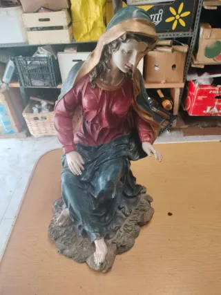 Virgen grande de pasta