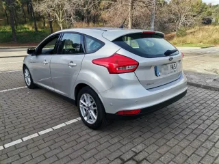 Ford Focus ÚNICO DUEÑO ETIQUETA C