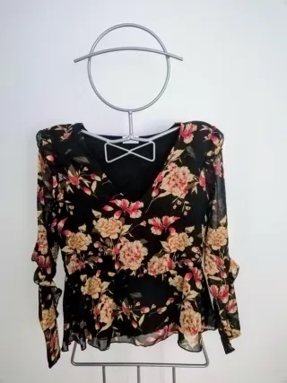 Blusa gasa estampado flores