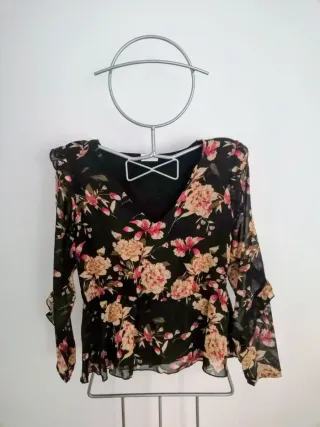 Blusa gasa estampado flores