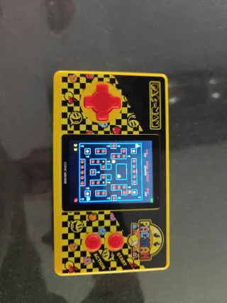 Consola Portátil Pac-Man Amarilla