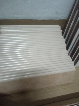 Azulejos beige para baño o cocina