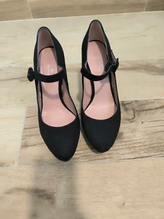 Zapatos de tacón negros con plataforma talla 39