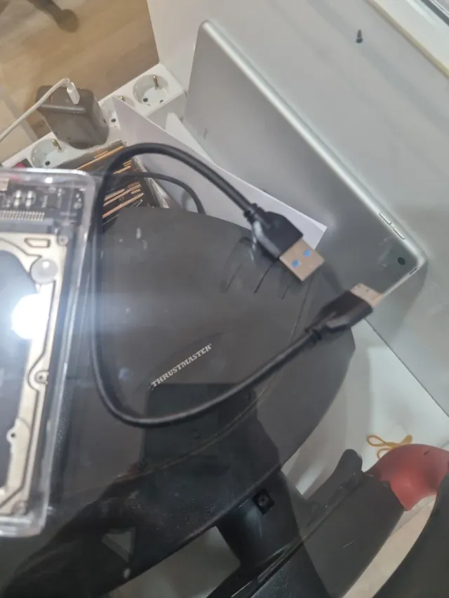 Carcasa + Disco Duro Externo USB 3.0 1TB HGST