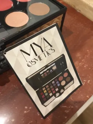 Cofre de Maquillaje Mya Cosmetics