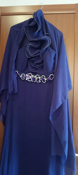 Abito da cerimonia viola