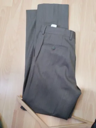 Pantalones de traje grises