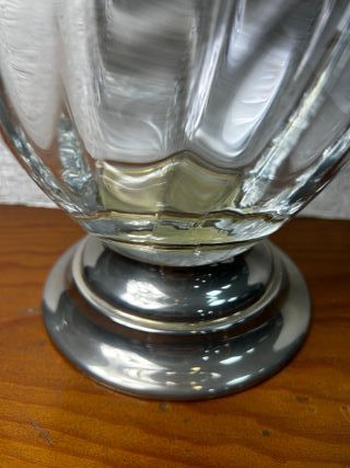 Tarro decorativo de cristal con tapa metálica