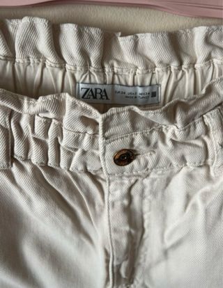Pantalón vaquero Zara beige Talla 34 estilo baggy