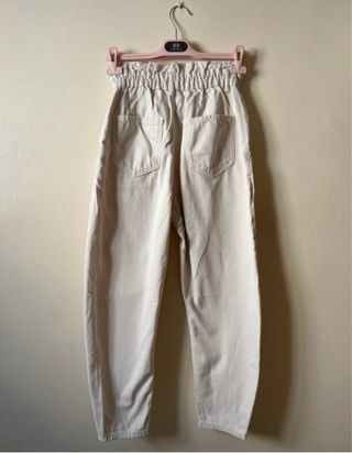 Pantalón vaquero Zara beige Talla 34 estilo baggy