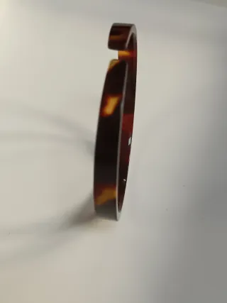 Bracciale rigido tartarugato