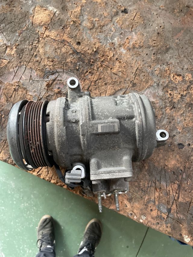 Compresor Aire acondicionado 1uz