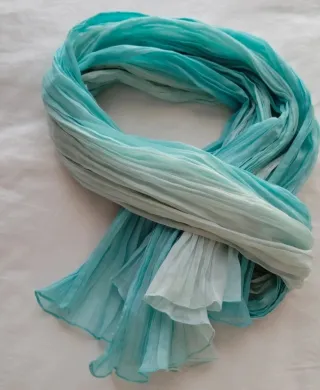 Pañuelo fular degradado turquesa