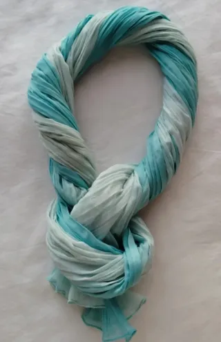 Pañuelo fular degradado turquesa