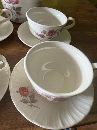 Conjunto de porcelana Santa Clara