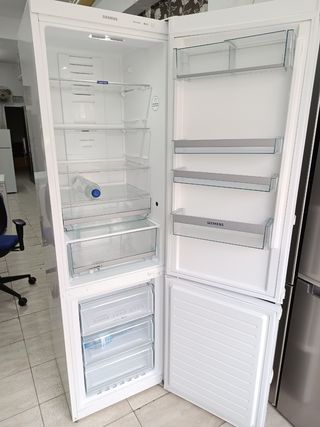 Nevera SIEMENS Blanca