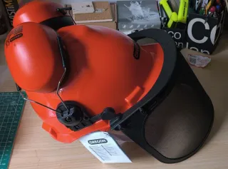 Casco Forestal Oregon con Pantalla y Orejeras