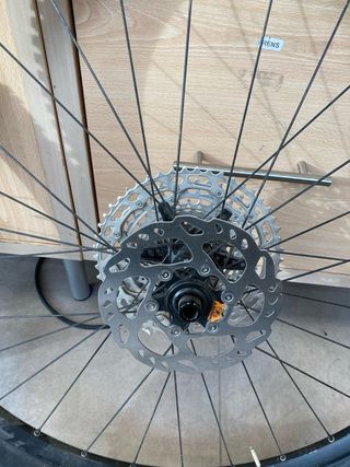 Ruedas DT Swiss X1900 con discos y cassette