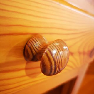 APARADOR ALACENA PINO     R3760073047895