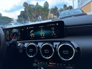 Mercedes-Benz Clase A 2018 5p