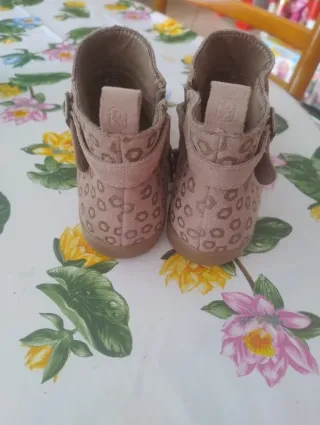 Stivaletti bimba camoscio beige