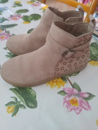 Stivaletti bimba camoscio beige