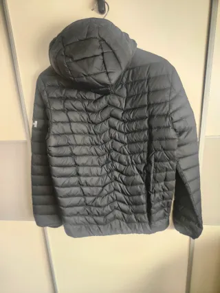 Chaqueta Helly Hansen Verglas Plumas Talla S