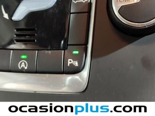 Volvo V60 Cross Country D3 Kinetic 110 kW (150 CV)