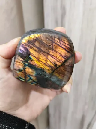 Pietra Labradorite rosa arancione