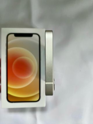 iPhone 12 mini 64GB Blanco + Caja y accesorios