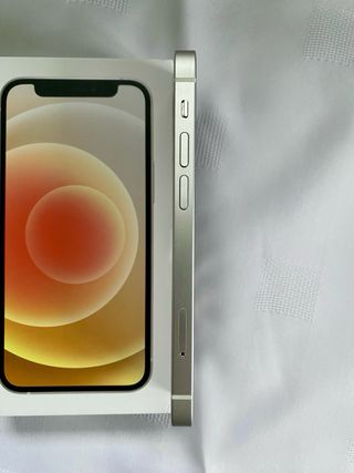 iPhone 12 mini 64GB Blanco + Caja y accesorios