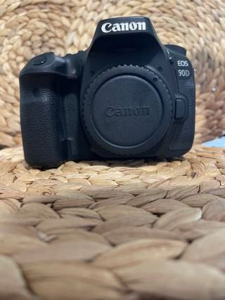 Canon EOS 90D DSLR Camera | Como nueva condición
