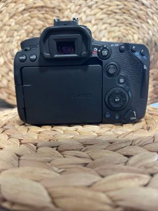Canon EOS 90D DSLR Camera | Como nueva condición
