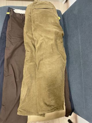 Pantalón pana Uniqlo Talla M