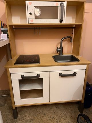 Cocinita IKEA de madera