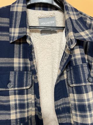 Camisa Hollister forrada cuadros azul y beige