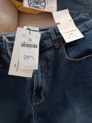 Pantalones vaqueros azules