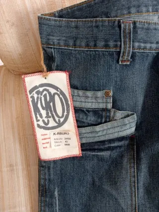 Pantalones vaqueros azules