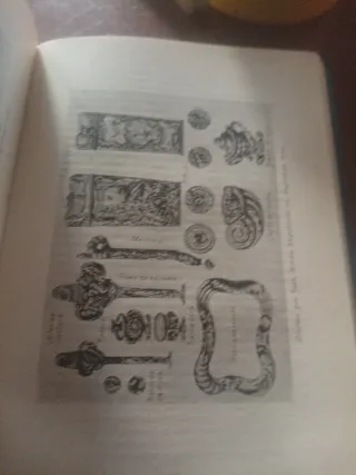 Libro antiguo, ACCESORIOS DE LA MODA,