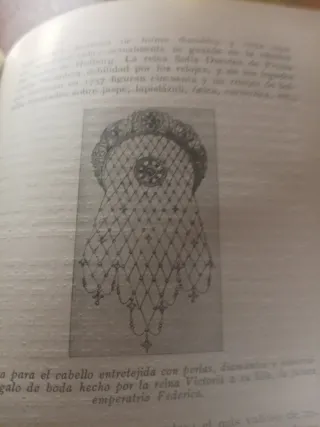 Libro antiguo, ACCESORIOS DE LA MODA,