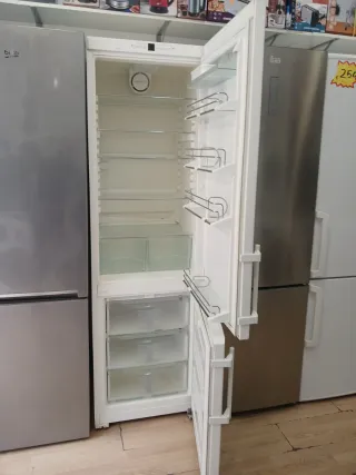 Nevera Liebherr con garantía y transporte