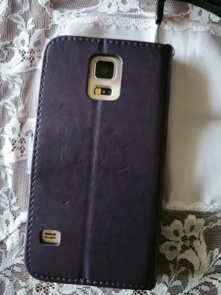 Samsung Galaxy S5 con funda libro