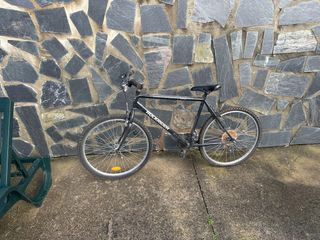 Bicicleta Rockrider Negra