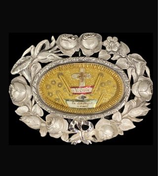 Relicario de la Pasión. Plata S.XIX