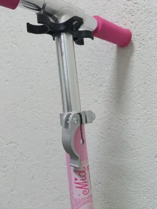 Patinete infantil rosa y blanco OXELO