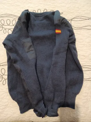 Jersey lana azul militar con parches