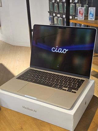MACBOOK AIR 15" M4 256GB DORADO 2024 - 4 CICLOS