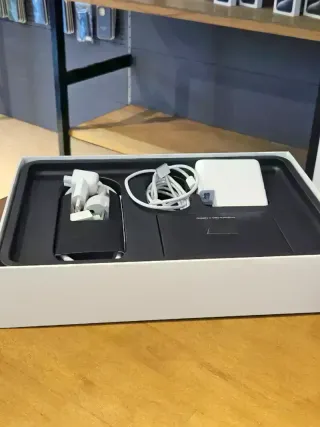 MACBOOK PRO 14" M2 MAX 1TB PLATA 32 RAM A2779